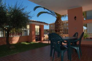 Apartamento en villa : 4/6 personas - vistas a mar - valledoria  sassari (provincia de)  cerdena  italia