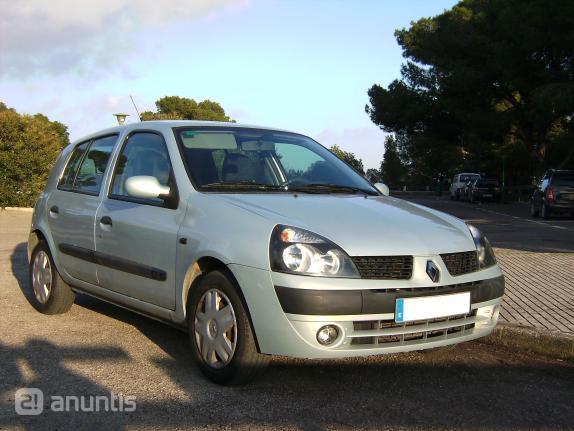 Renault Clio full equipe 2002.