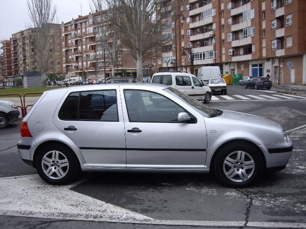 VW GOLF 1,9 TDI 130 CV 4 MOTION HIGLINE