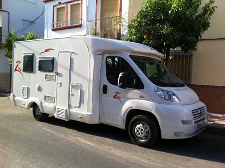 Alquilo autocaravana fiat joint z550