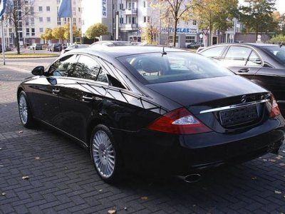 MERCEDES CLS 320 CDI COMAND - Girona