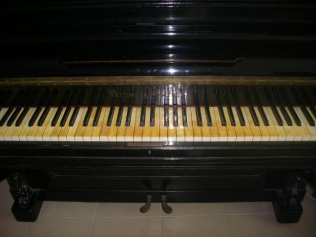 piano