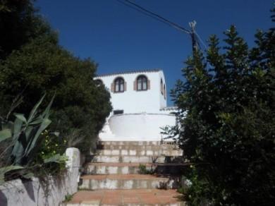 Chalet con 3 dormitorios se vende en Casares Costa, Costa del Sol