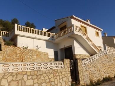 Chalet con 3 dormitorios se vende en Orba