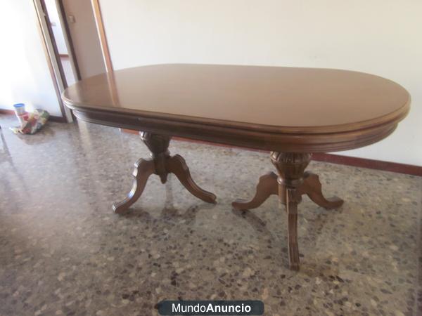 CONJUNTO DE MUEBLES MACIZOS + MESA Y SILLAS