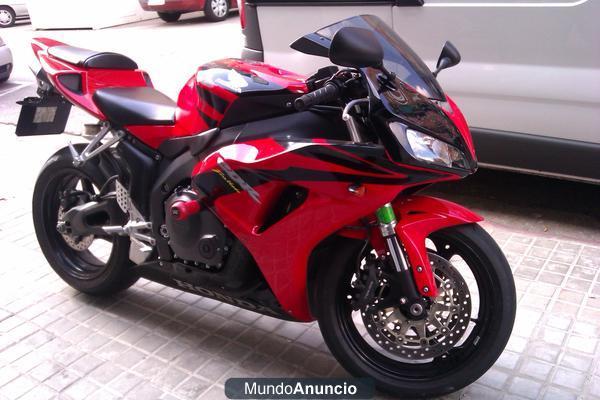 Honda CBR 1000 RR (modelo 2007)