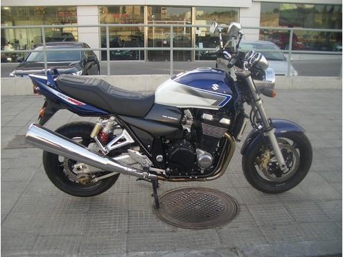 SUZUKI GSX 1400