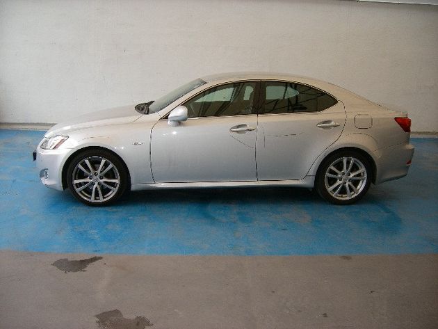 LEXUS IS 250 SPORT AUT.