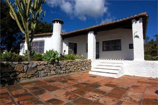 2b  , 2ba   in Salobrena,  Granada   - 250000  EUR