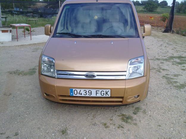 PARTICULAR URGE VENDER FORD TORNEO CONECT 1.8 TDCI 110 CV.