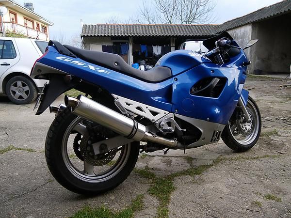 Suzuki GSX 750F