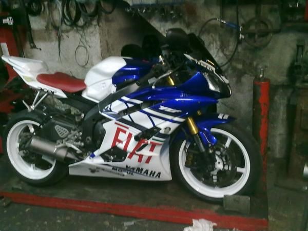 YAMAHA R6 2006-2007