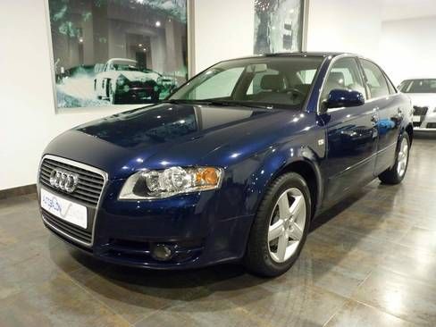 Audi A4 2.0 TDI 140 CV 4P