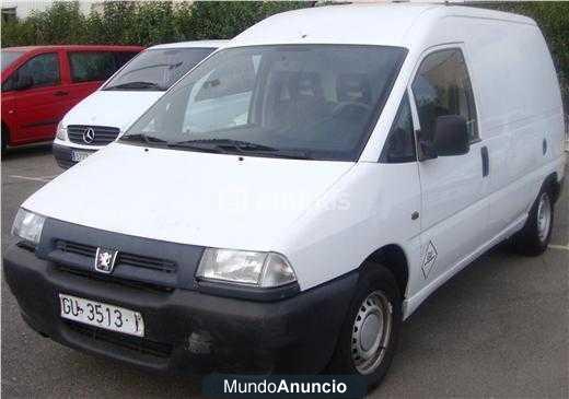 Peugeot Expert 220C CONFORT 1.9D