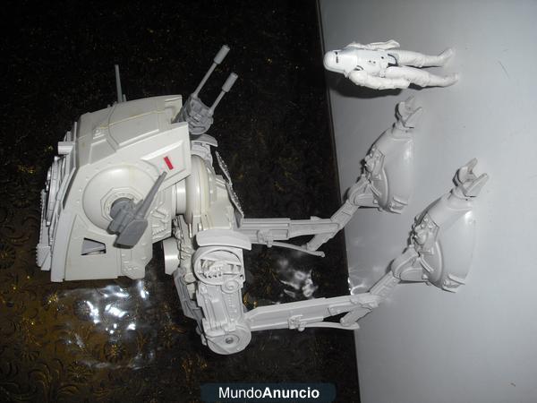 STAR-WARS PRODUCTO OFICIAL VEHICULO AT-ST+2 FIGURAS