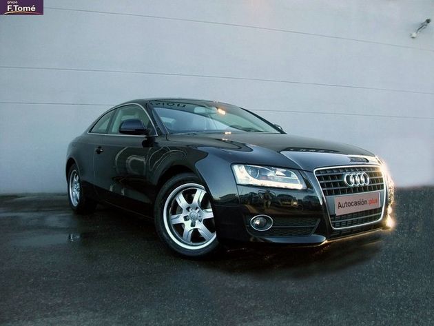 AUDI A4 2.6 Confort Quattro