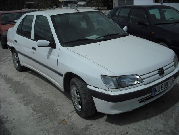 RENAULT LAGUNA Grand Tour 2.2