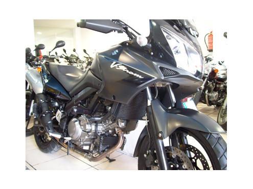 SUZUKI V-STROM 650