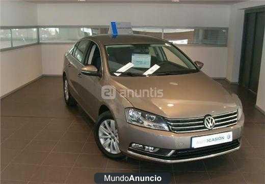 Volkswagen Passat 1.6 TDI 105cv Advance BlueMoti