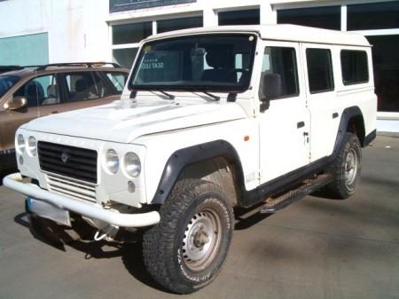 Land Rover Santana LARGO DE 5 PUERTAS en Badajoz