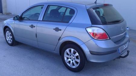 Opel Astra 17tdci100cvdel ao 2004 en Alicante