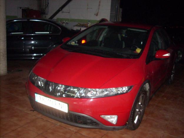 vendo honda civic 2007 14.000 euros