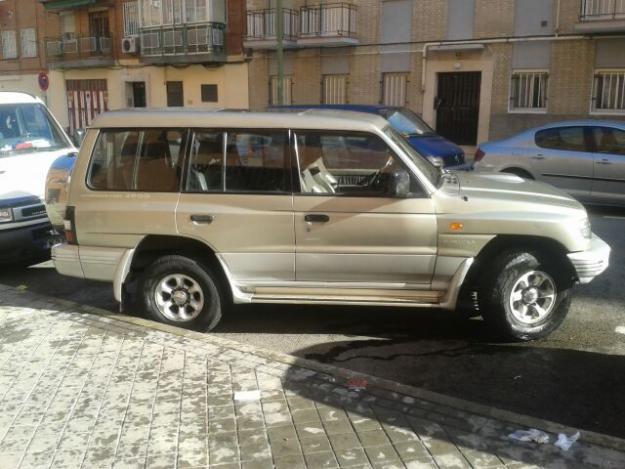 Mitsubishi Montero 2.8 tdi glx