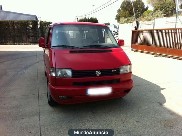 VOLKSWAGEN T4 MULTIVAN CARTHAGO ROJA 2.500 TDI 102 CV (NACIONAL)