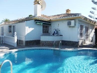 Chalet con 3 dormitorios se vende en Cabo Roig, Costa Blanca