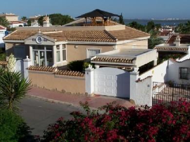 Chalet con 3 dormitorios se vende en Ciudad Quesada, Costa Blanca