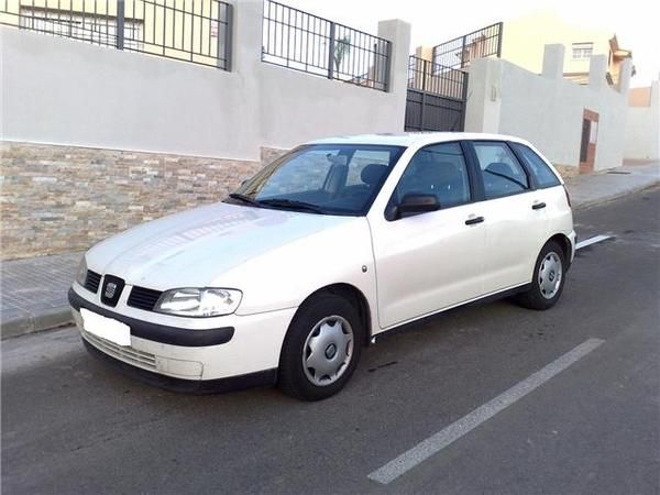 VENDO SEAT IBIZA 1.9 SDI 