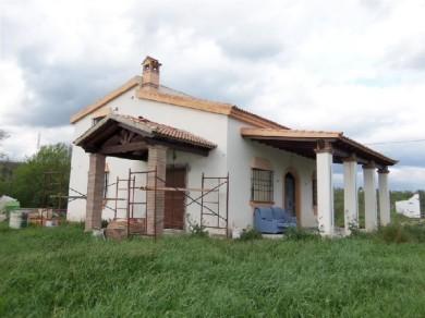 Chalet con 4 dormitorios se vende en Coin