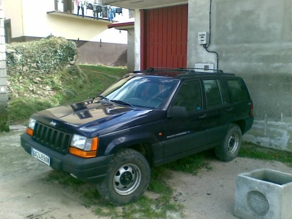 vendo gran cherokee a muy buen estdo