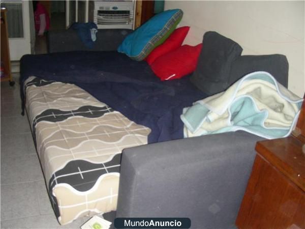 VENDO SOFA CAMA 3 PLAZAS 6 MESES DE USO