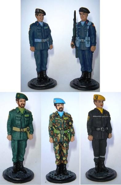 VENDO SOLDADOS DE PLOMO PINTADOS DEL ET 1/35