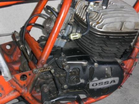 VENDO MOTO O S S A  250 cc FANTHOM---solo para COMPETICIÓN-Y RECAMBIOS--