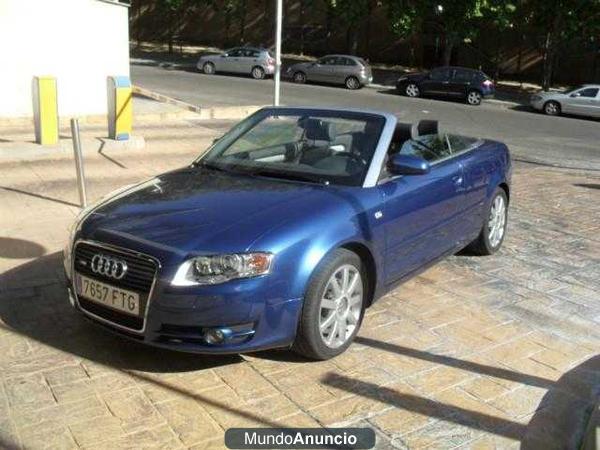 Audi A4 2.0TDI CABRIO S-LINE