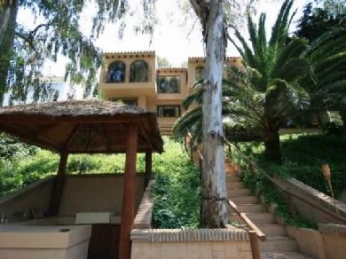 Chalet con 4 dormitorios se vende en Mijas Costa, Costa del Sol