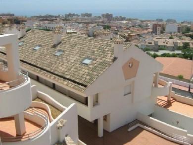 Apartamento con 2 dormitorios se vende en Benalmadena Costa, Costa del Sol