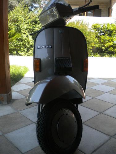 Vespa T5 125 2.990 kilometros conservan originales