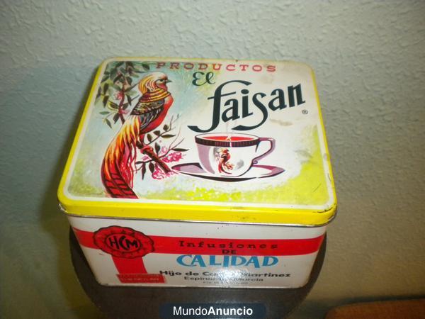 Caja metálica productos El Faisan con regalo