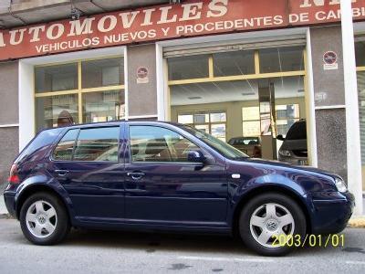 Comprar Volkswagen GOLF 1.6 5 P '00 en Elche