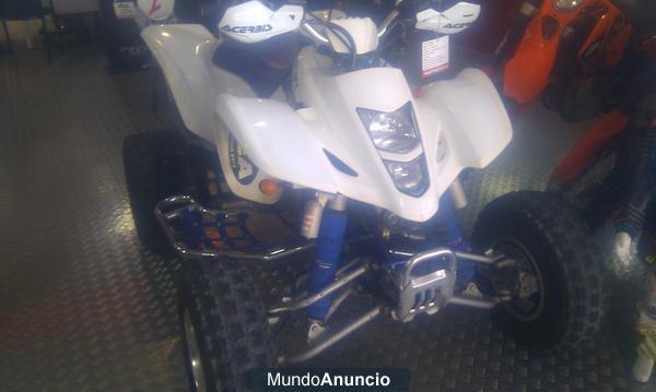 QUAD SUZUKI LTZ 400