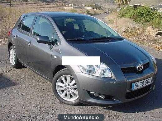 Toyota Auris 1.4 VVTi Auris