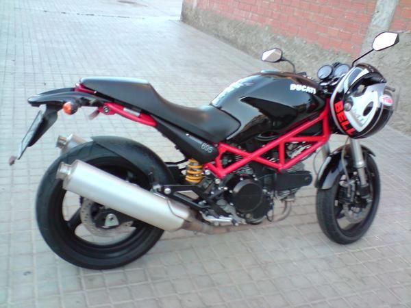 vendo ducati monster 695