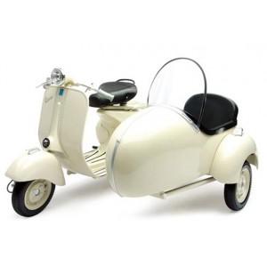 Vespa 150 VL 1T 1955 con sidecar New Ray 1:6