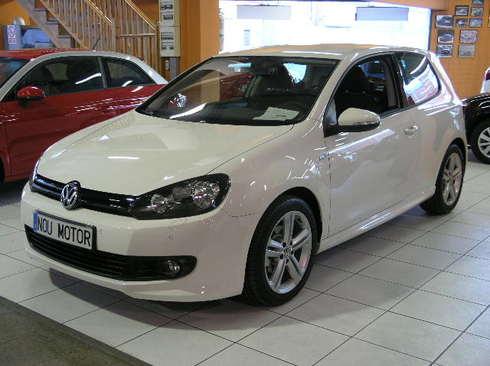 Volkswagen Golf 1.6 TDI Sport 105cv R-Line