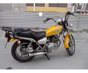 YAMAHA SR 250