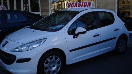 Peugeot 207 14 HDI URBAN en Cadiz