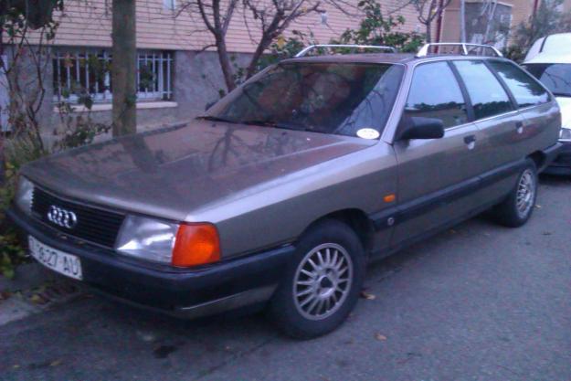 Audi Quattro familiar